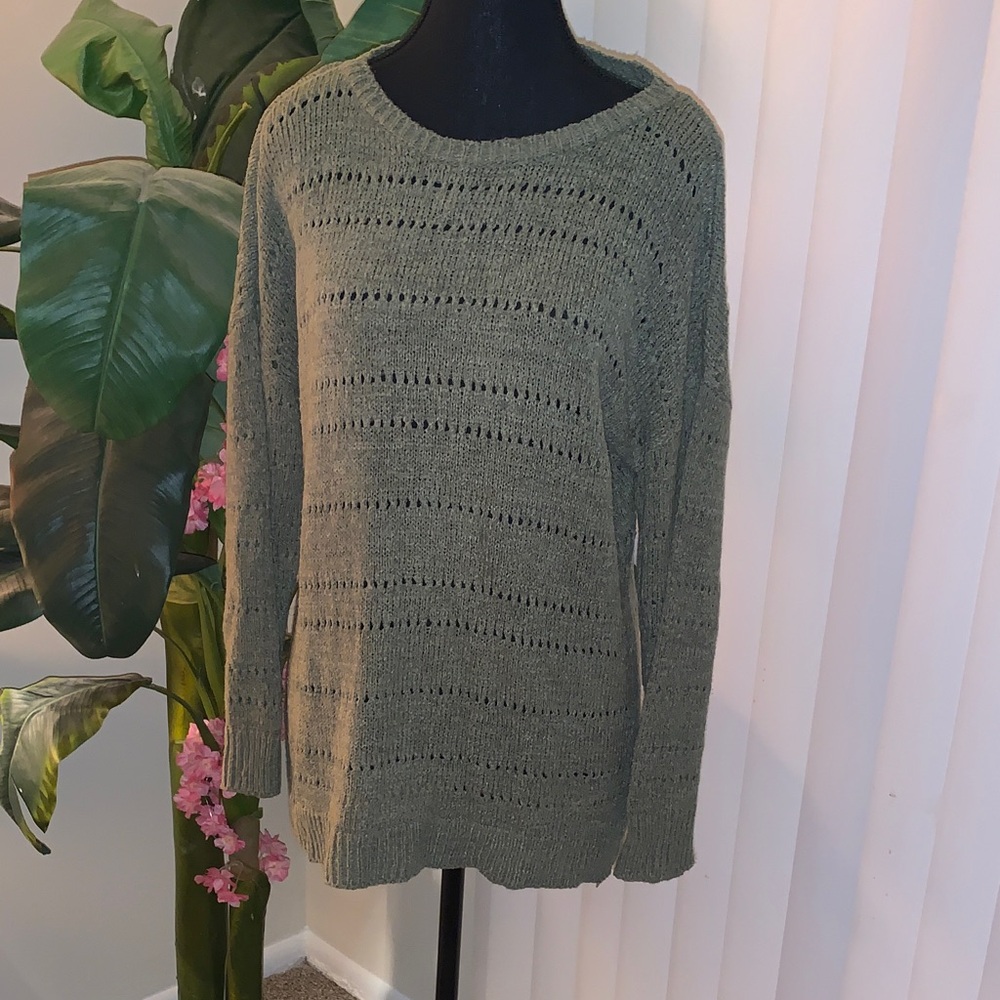 Cable & Gauge Olive Knit Women's Sweater